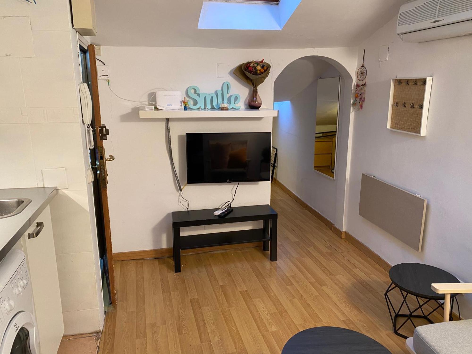San Bernabe, Apartamento Para 2 En Las Vistillas Junto A Metro Puerta De Toledo Мадрид Экстерьер фото